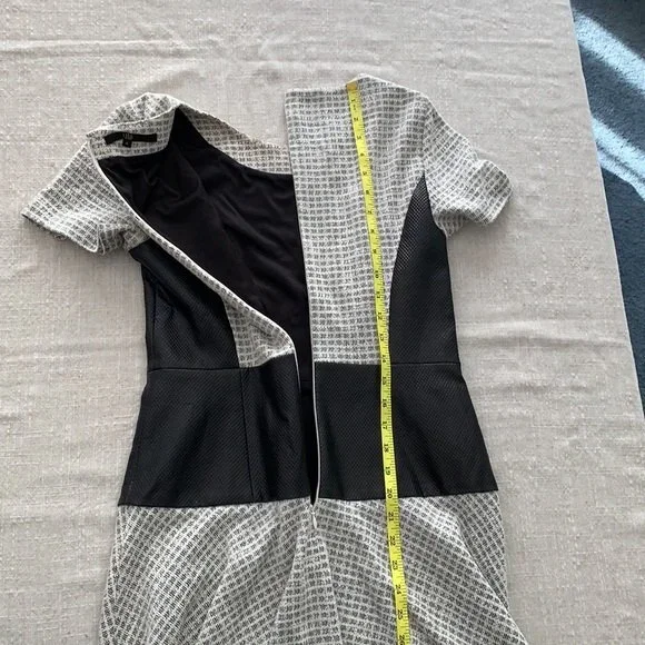 Tibi Faux Leather Panel Fit & Flare Jacquard Mini Dress US 4 Black Grey - Picture 5 of 7
